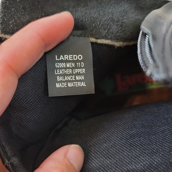 LAREDO HOXIE WESTERN BOOT IN BLACK, SIZE 11 - Picture 9 of 16